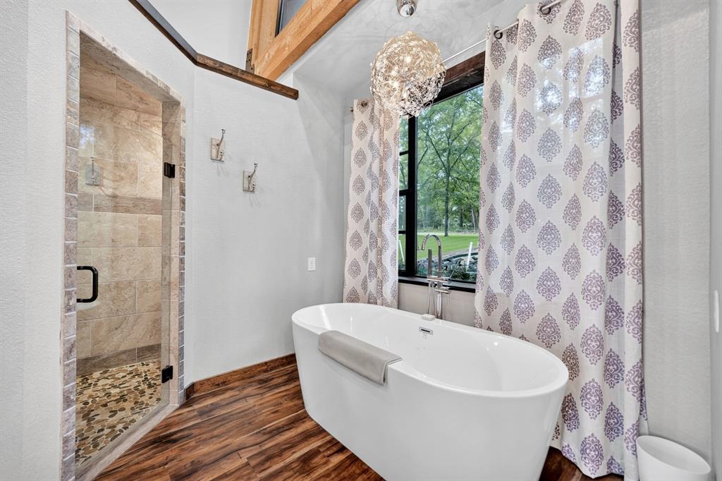136 King Andrew Court Property Photo 25