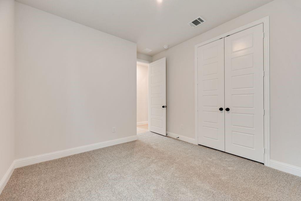 841 Blue Fescue Road Property Photo 14