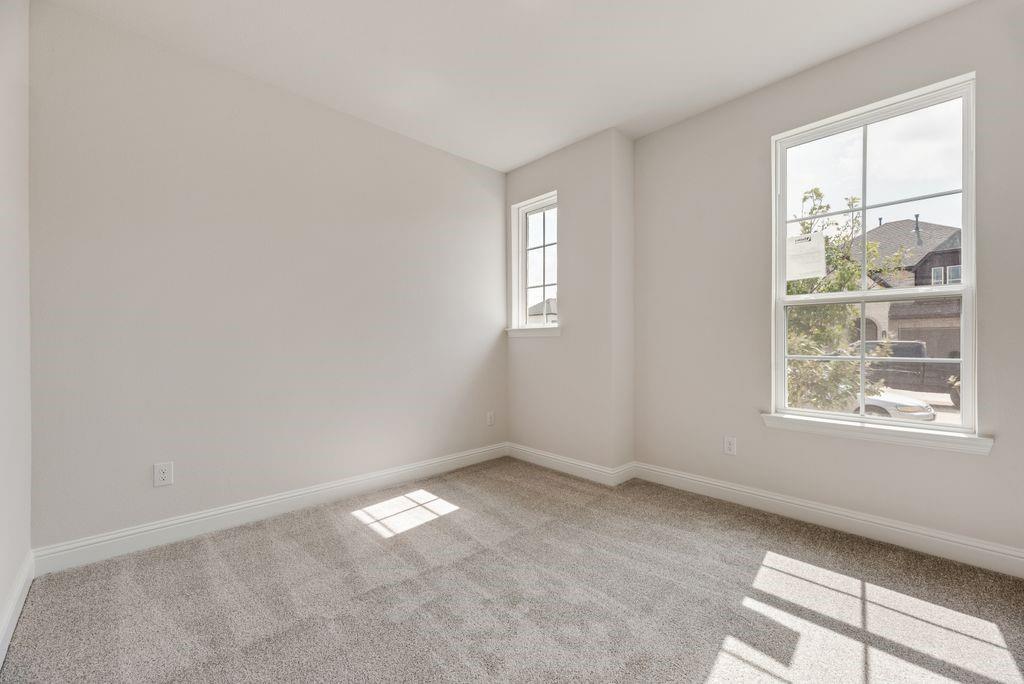 841 Blue Fescue Road Property Photo 18
