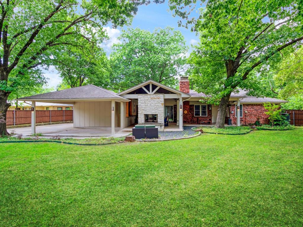 9902 Galway Drive Property Photo 1