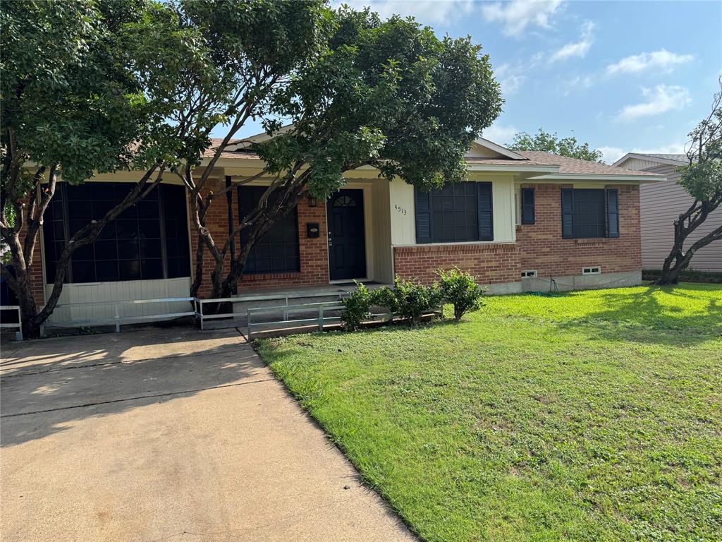 4513 Lawler Road Property Photo 3