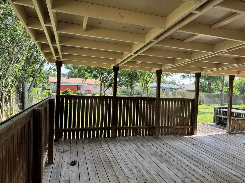 4513 Lawler Road Property Photo 10