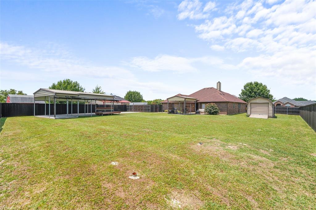 412 Kings Creek Drive Property Photo 27