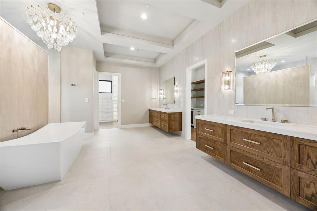 1402 Clydesdale Road Property Photo 32