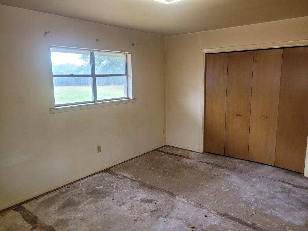 115 S Crescent Drive Property Photo 2