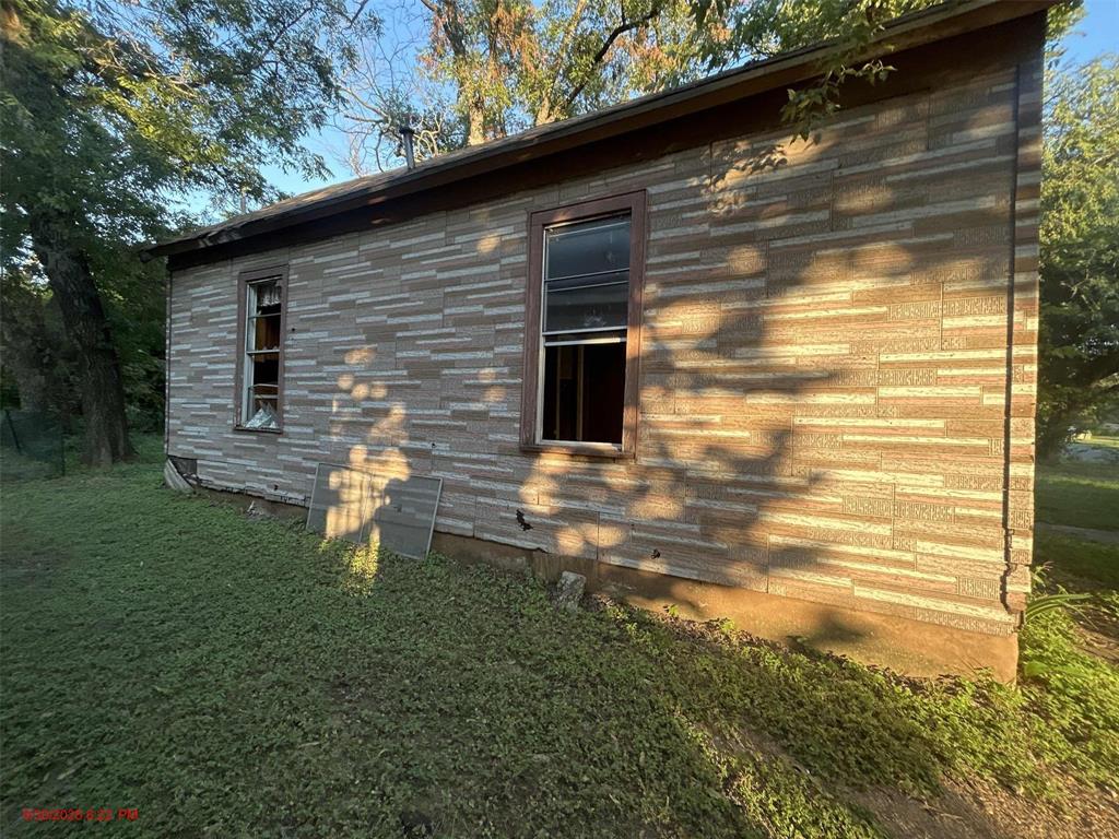915 Turner Street Property Photo 3