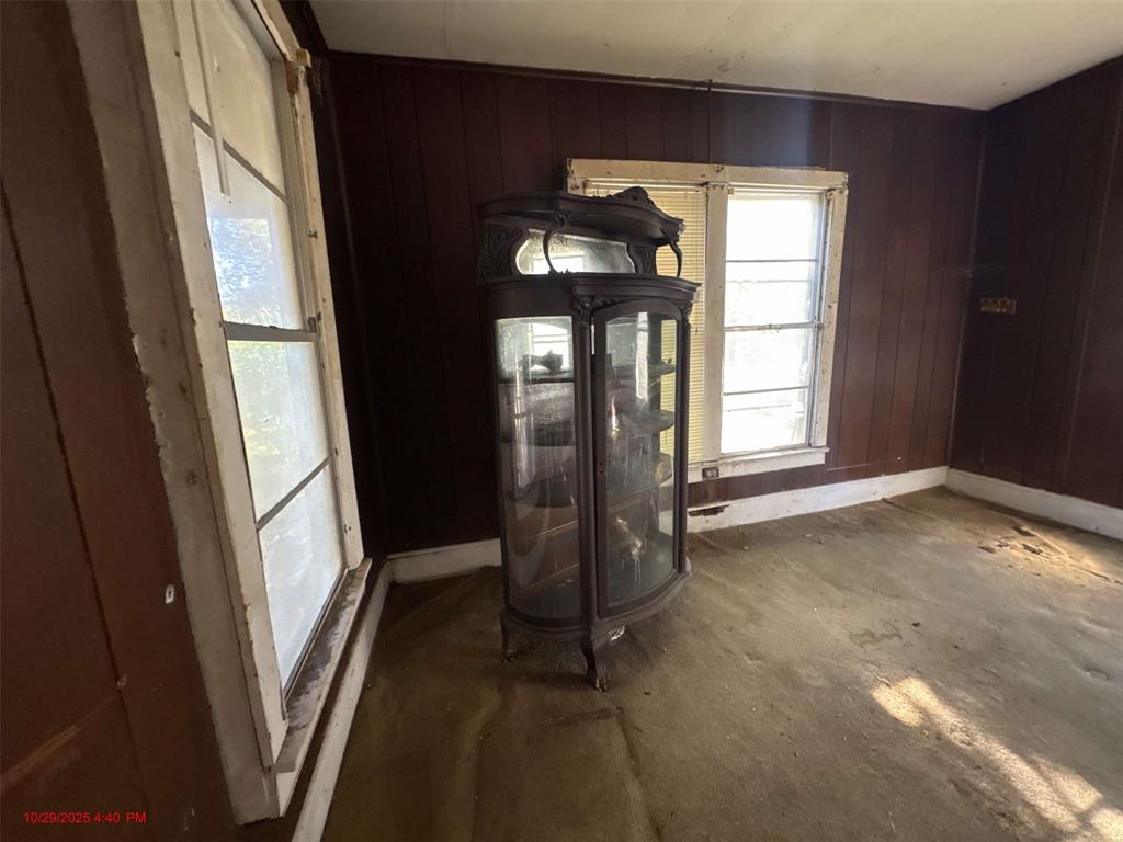 915 Turner Street Property Photo 8