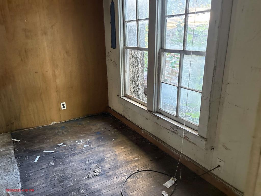 915 Turner Street Property Photo 11