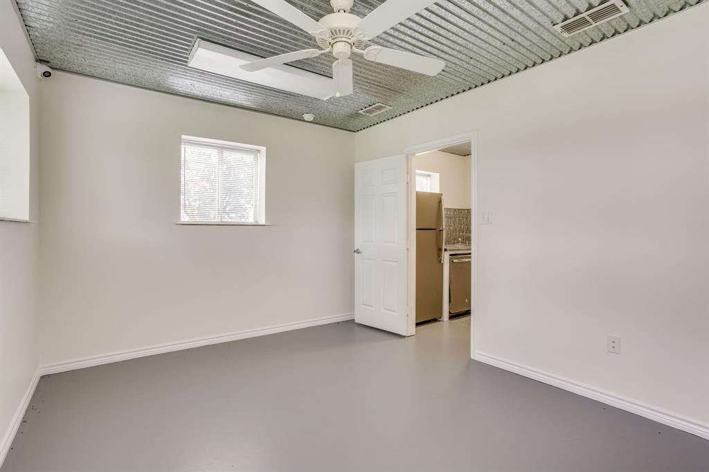 5805 Fall Creek Property Photo 31