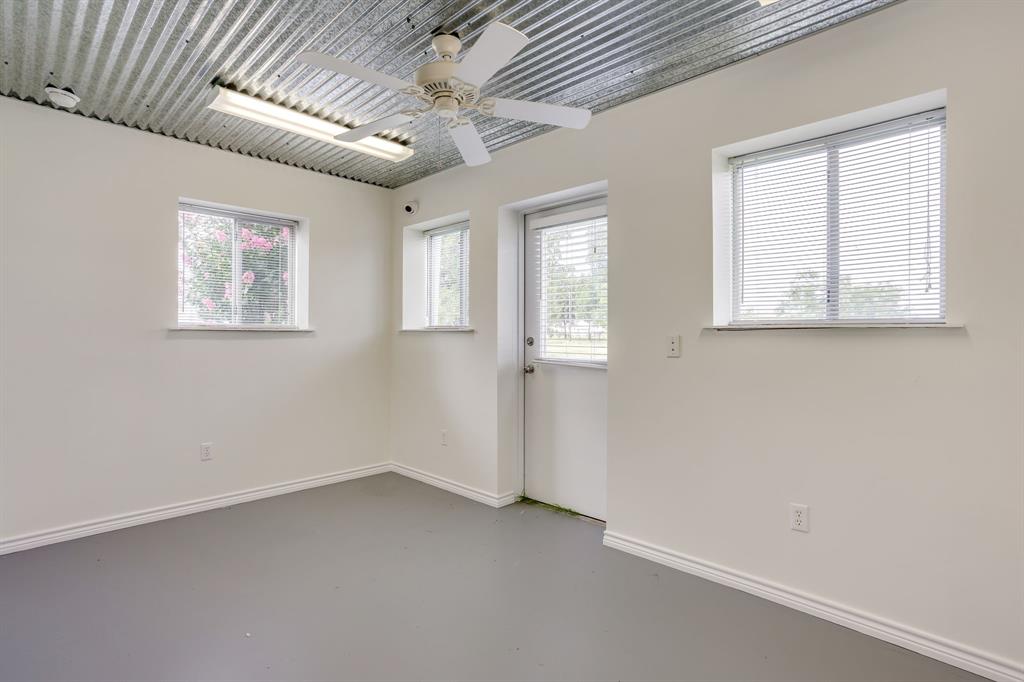 5805 Fall Creek Property Photo 32