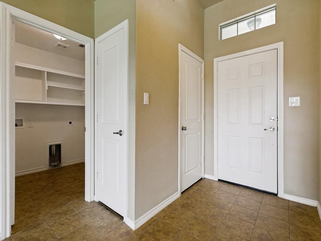 4009 Kensington Drive Property Photo 8