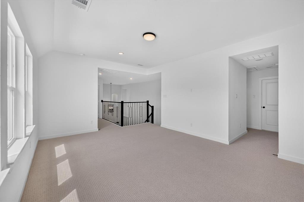 4444 Lamplights Drive Property Photo 17