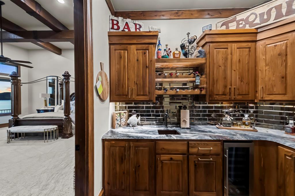 1025 Pecan Ridge Property Photo 9