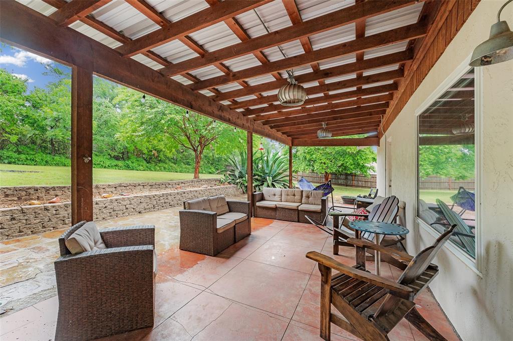 4111 Davis Road Property Photo 23