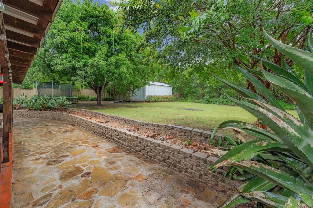 4111 Davis Road Property Photo 26