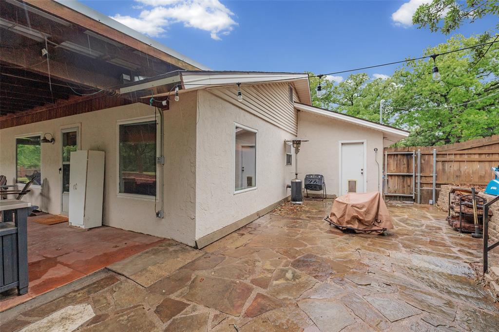 4111 Davis Road Property Photo 31