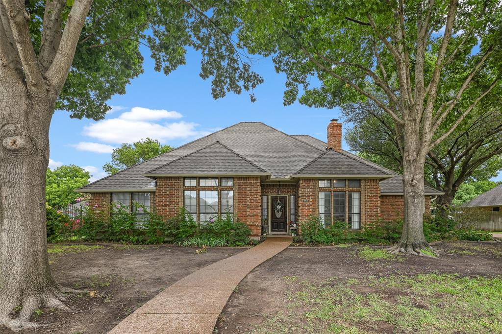 989 Post Oak Road Property Photo 1