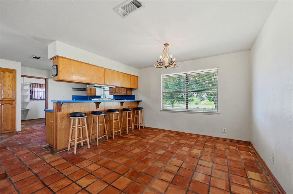 976 County Road 4070 Property Photo 19