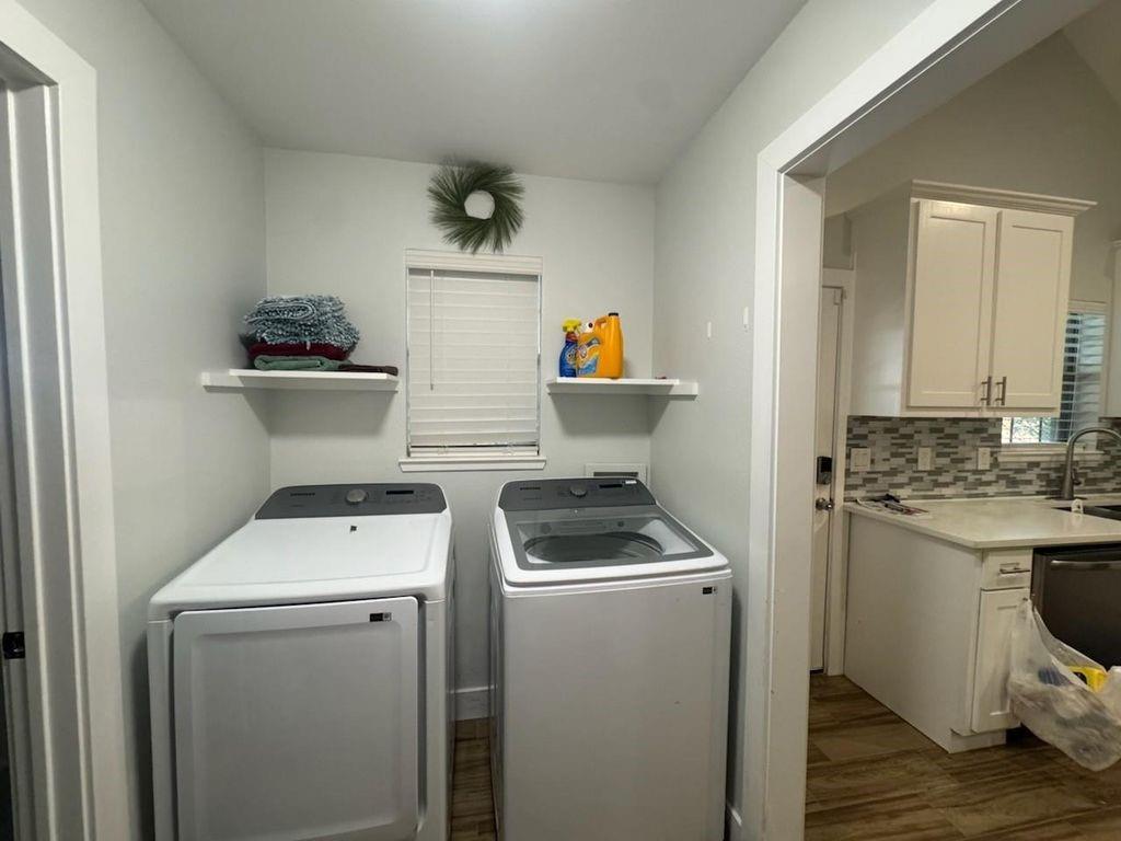 563 Lakeside Drive Property Photo 7