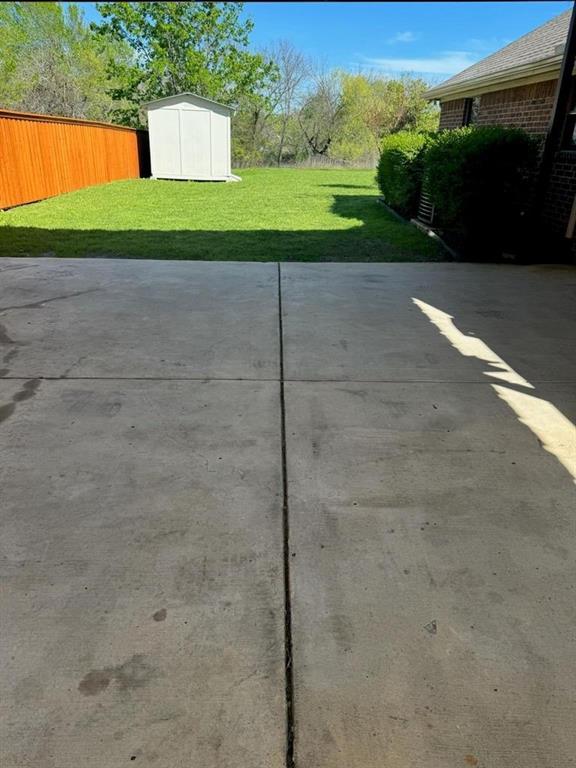 563 Lakeside Drive Property Photo 17