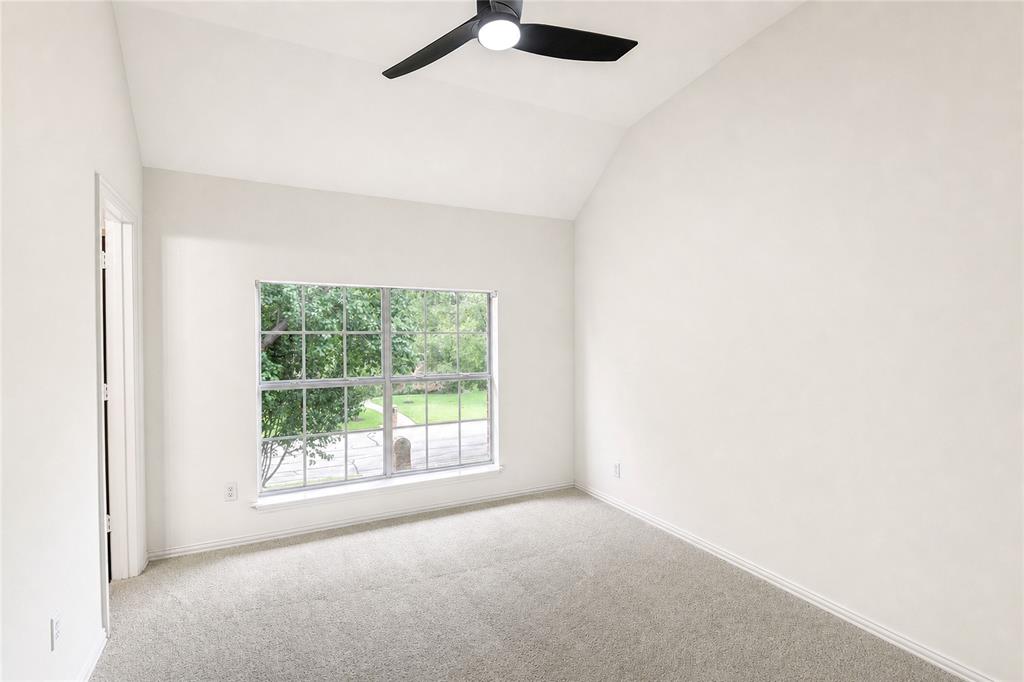 948 Tealwood Drive Property Photo 28