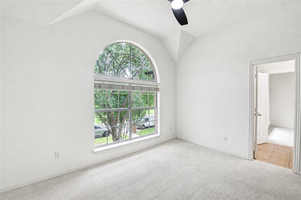 948 Tealwood Drive Property Photo 30