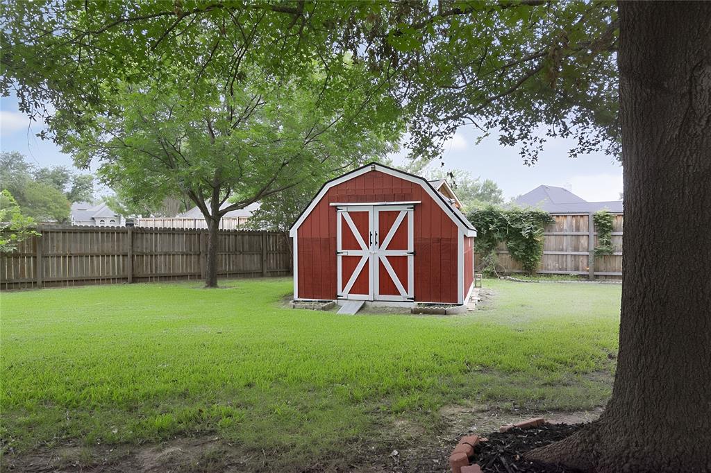 948 Tealwood Drive Property Photo 37