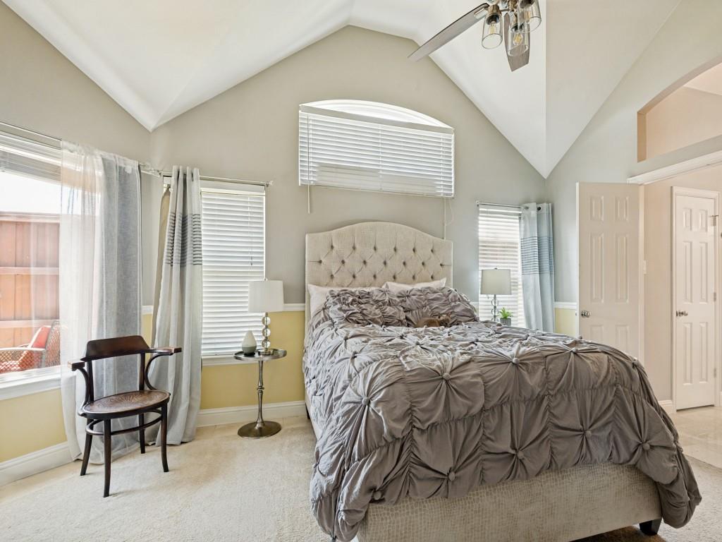 438 Southridge Way Property Photo 14