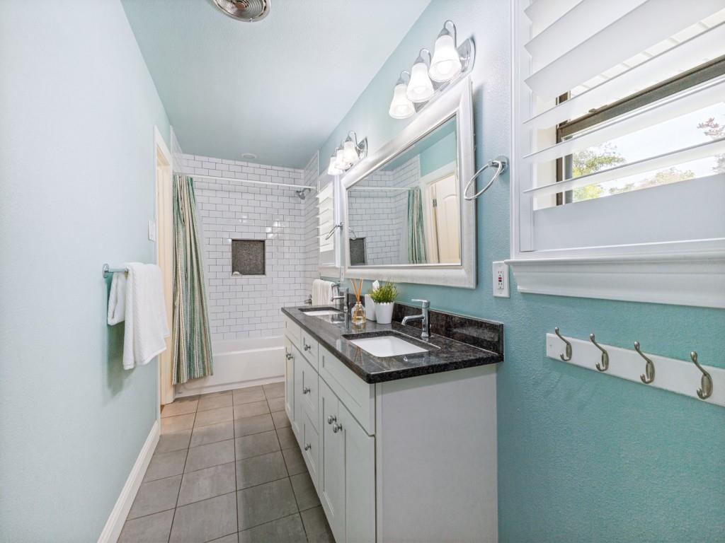 3326 Regent Drive Property Photo 25