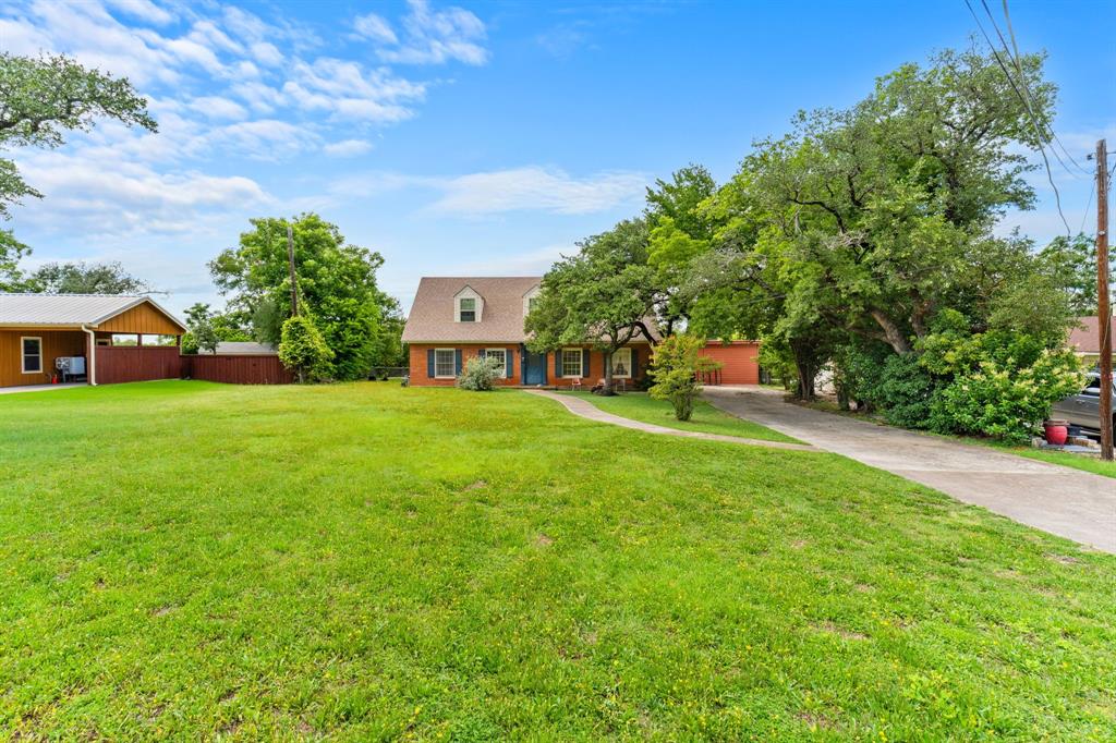 609 Oakhill Drive Property Photo 2
