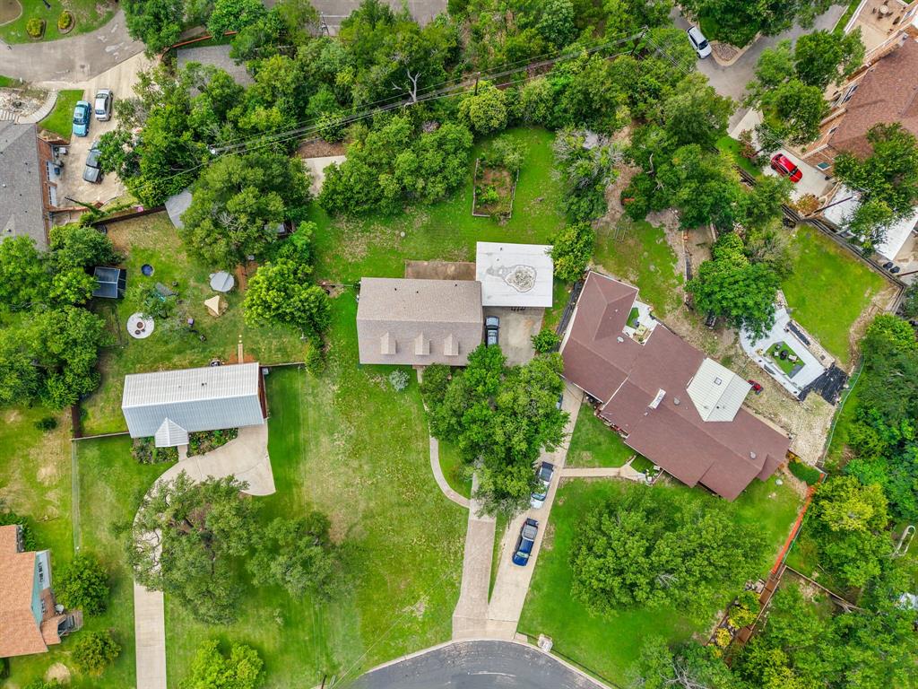 609 Oakhill Drive Property Photo 34