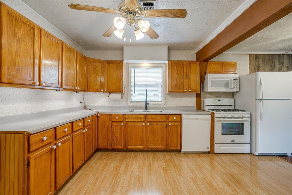 5711 Margewood Drive Property Photo 7