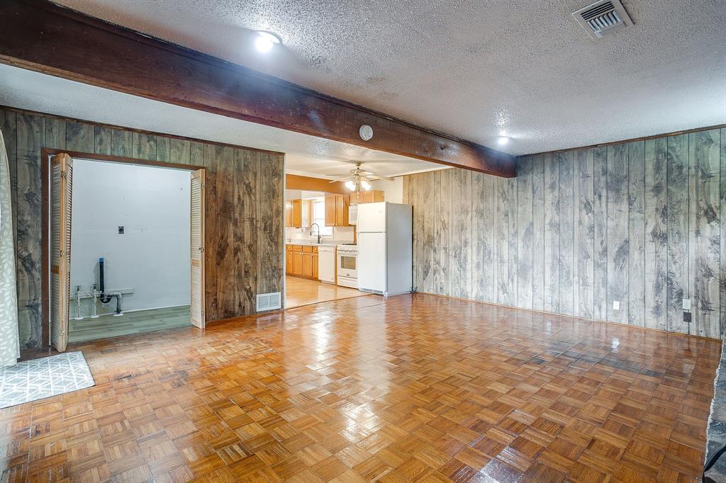 5711 Margewood Drive Property Photo 11