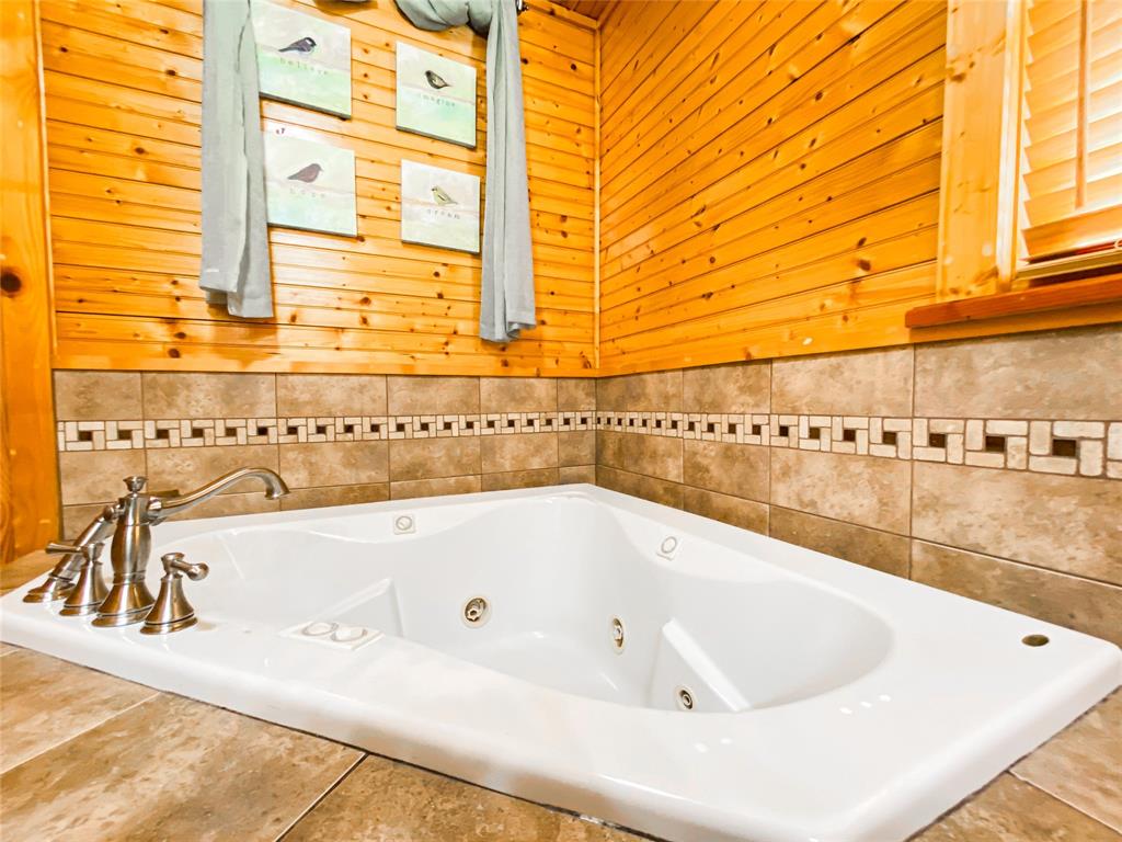 5074 Fm 603 Property Photo 12