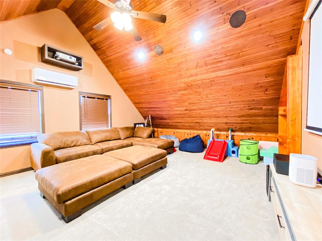 5074 Fm 603 Property Photo 23