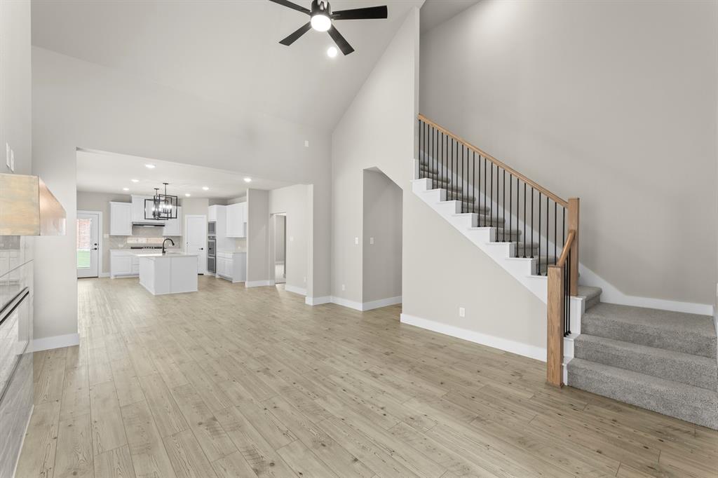 3108 Summer Rain Lane Property Photo 4