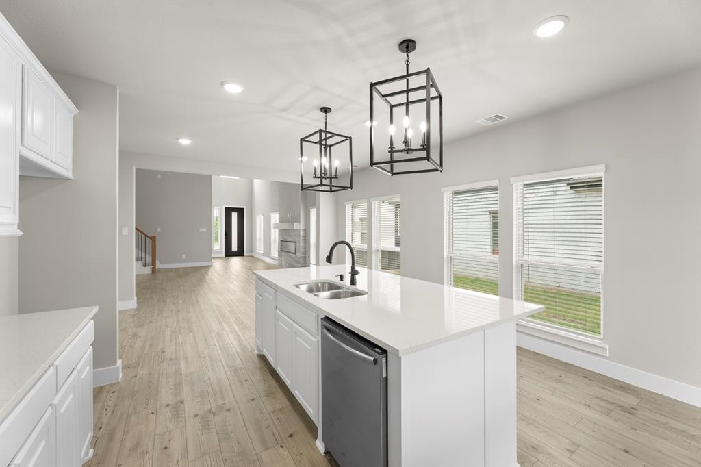 3108 Summer Rain Lane Property Photo 11