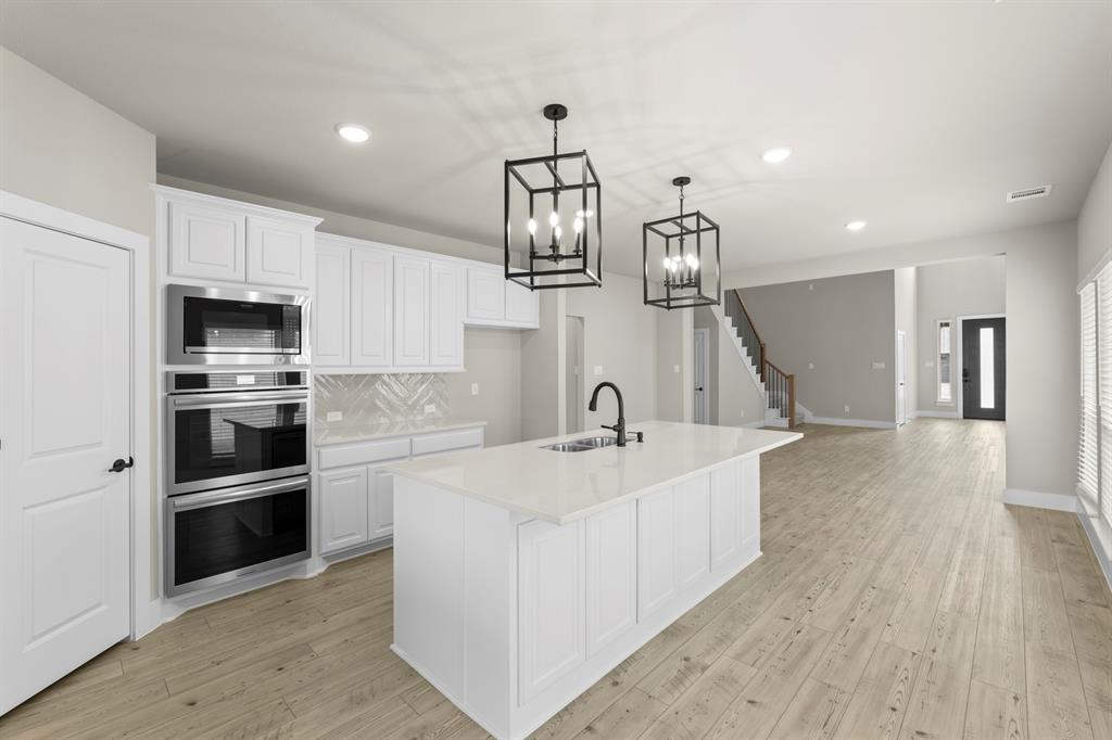 3108 Summer Rain Lane Property Photo 13
