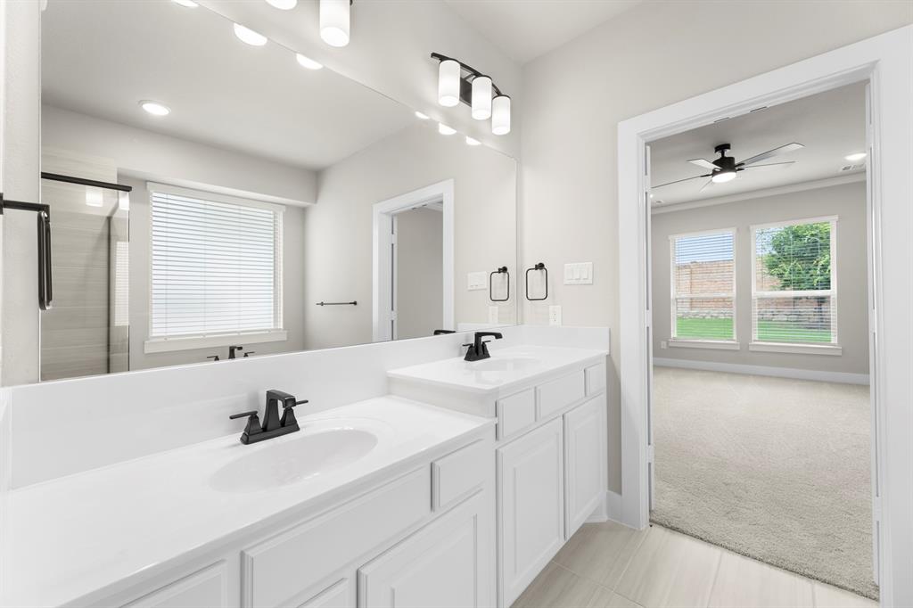 3108 Summer Rain Lane Property Photo 19