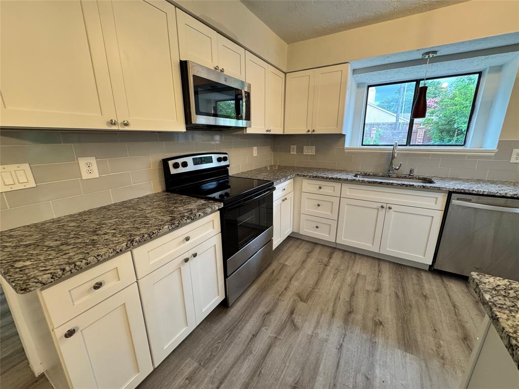 1421 Glyndon Drive Property Photo 1