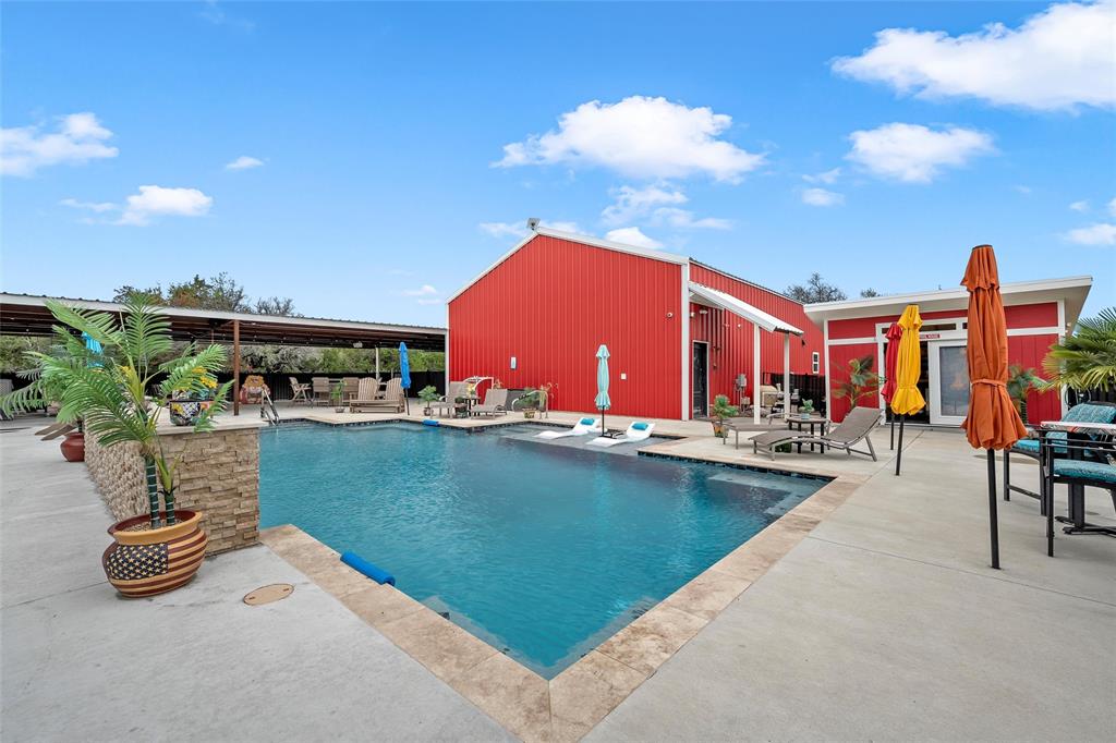 289 Cr 4275 Property Photo 4