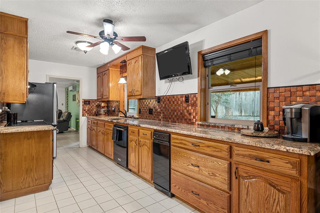 289 Cr 4275 Property Photo 21