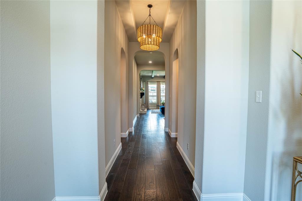 10316 Colina Drive Property Photo 3