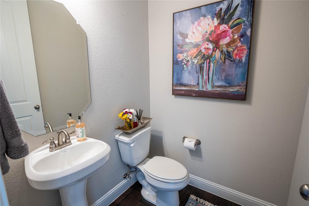 10316 Colina Drive Property Photo 13