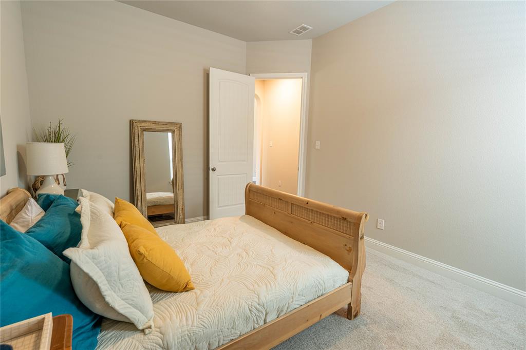 10316 Colina Drive Property Photo 19