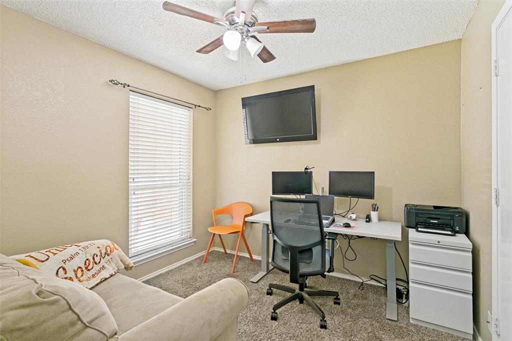 6520 Constitution Drive Property Photo 12