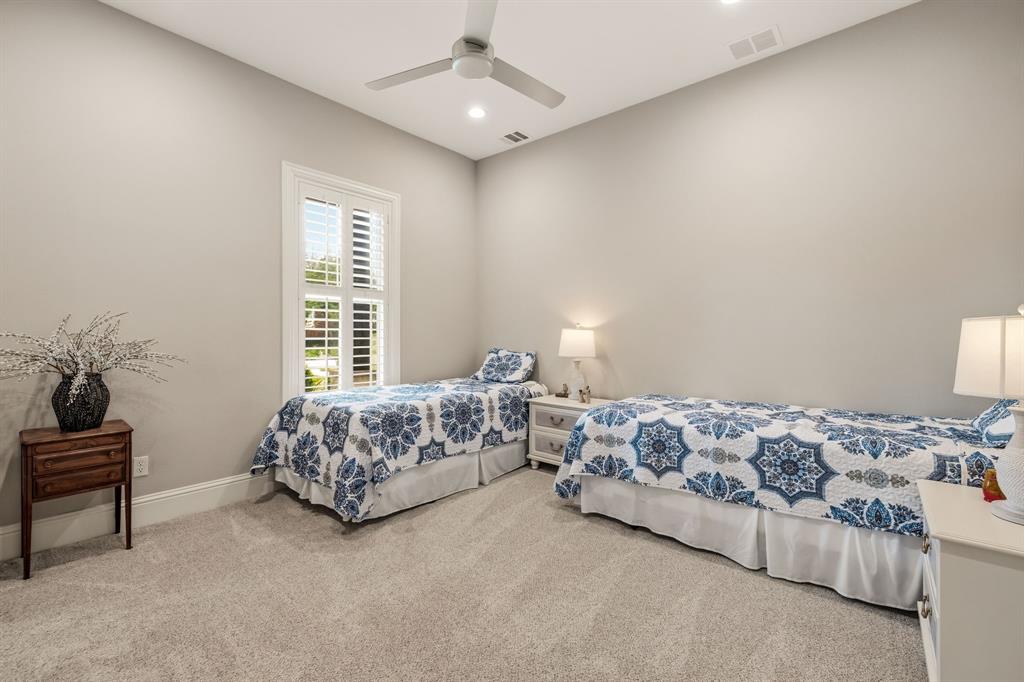 130 Sawgrass Drive Property Photo 29