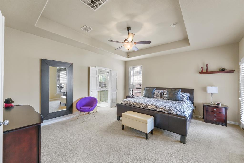 10082 Drawbridge Drive Property Photo 16