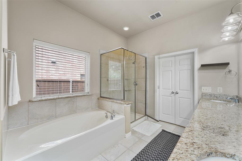 10082 Drawbridge Drive Property Photo 19