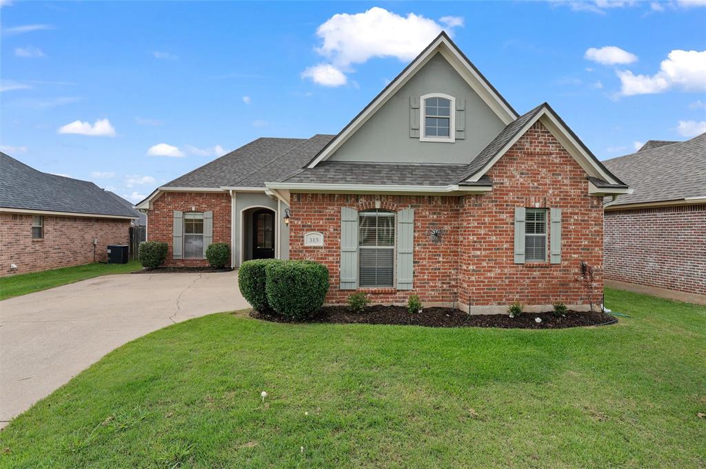 313 Chancellorsville Court Property Photo 2